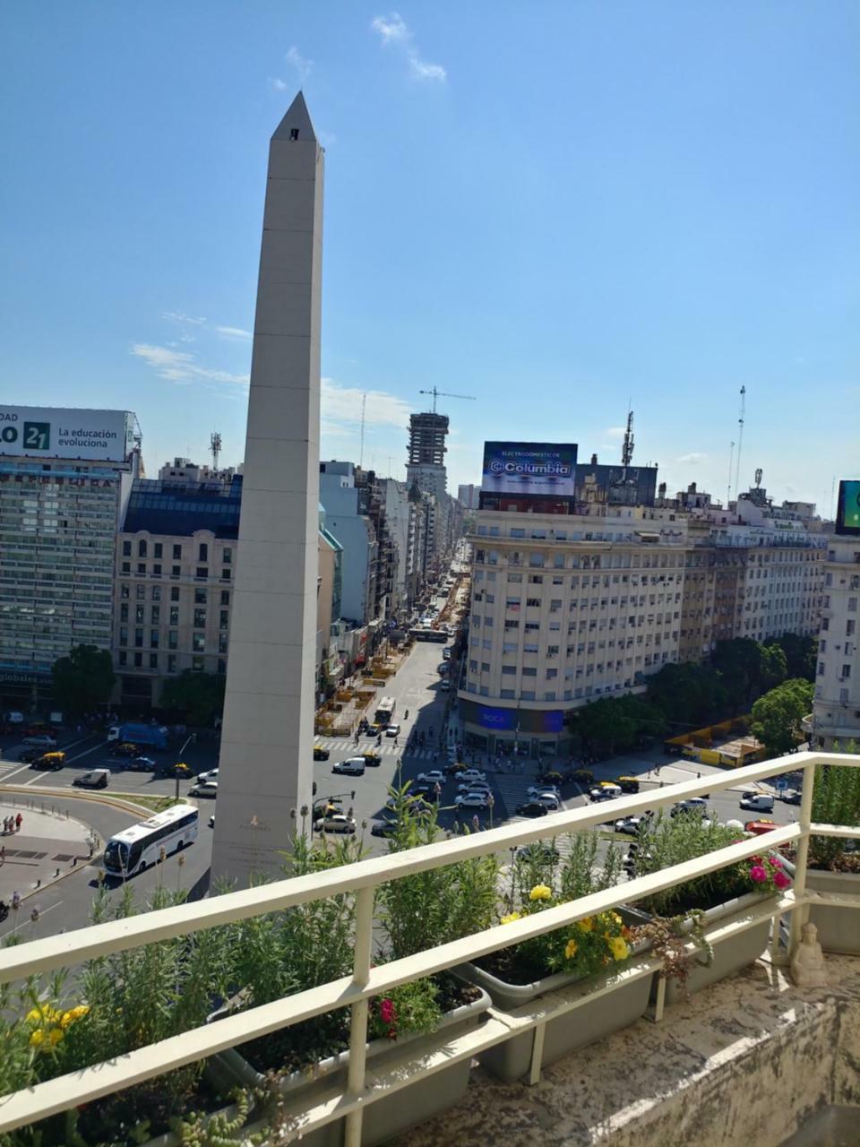 شقة بوينس آيرس  في Penthouse Frente Al Obelisco Con Terraza المظهر الخارجي الصورة